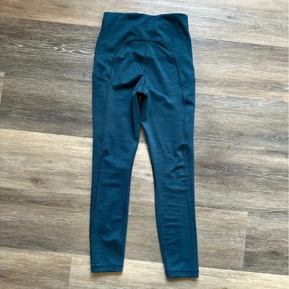 ATHLETA Women’s Ultimate Stash Pocket 7/8 Moss Green Size XS - Picture 10 of 12